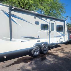 2017 Jayco X23F Trailer