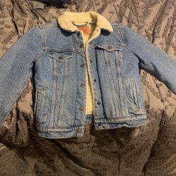Women’s Levis Denim Jacket 
