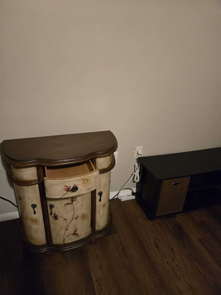 Contemporary Chinese Standing Chest