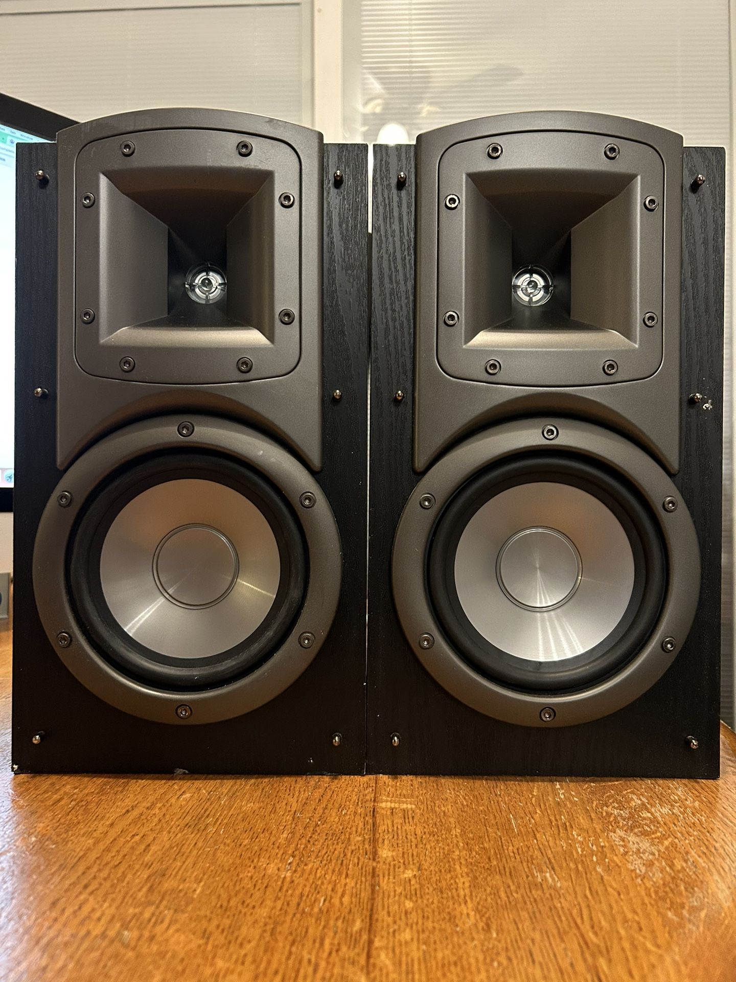 Klipsch Synergy B2 Bookshelf Speakers