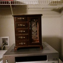 Beautiful Jewelry Box 