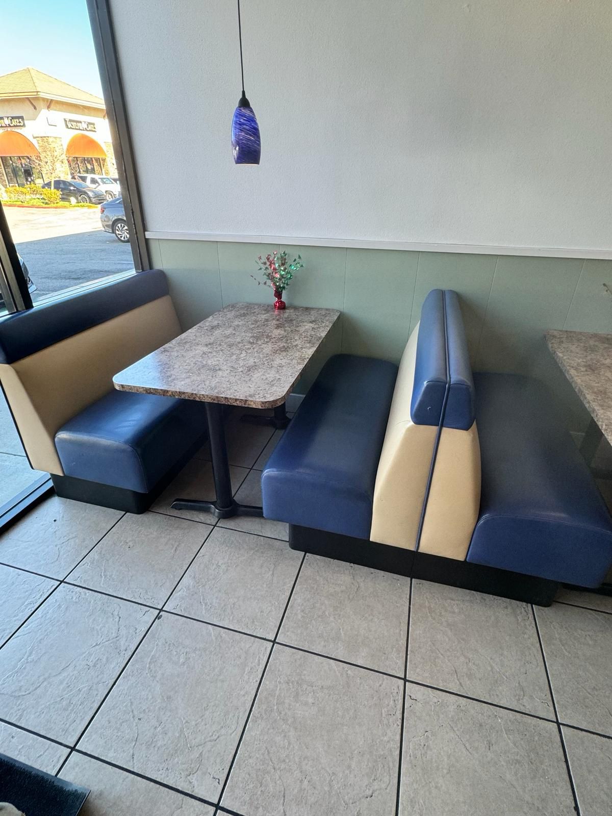 Restaurant Benches And Table For Sale 
