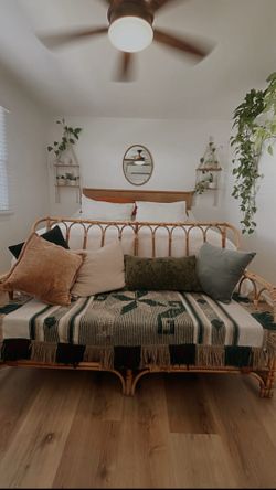 Vintage Rattan Love Seat