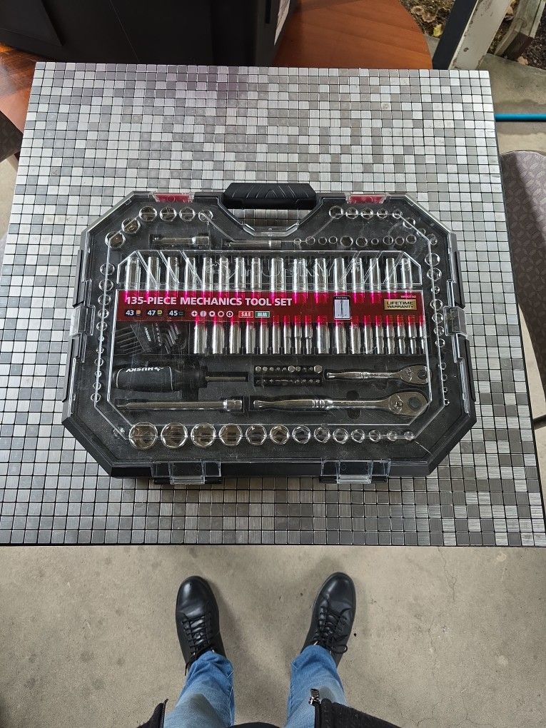 Husky 135 Piece Mechanics Tool Set