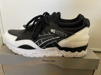 Gel Lyte V size 9