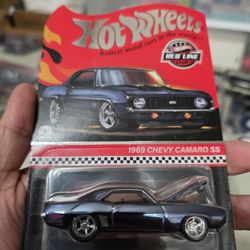 Hot Wheels RLC 1969 Chevy Camaro SS