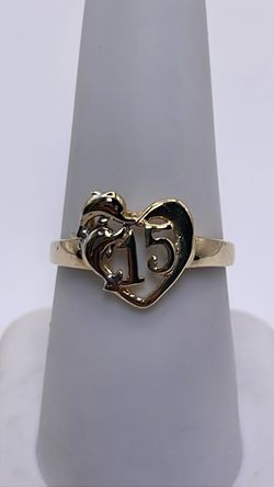 10k gold quinceañera heart ring with dolphins