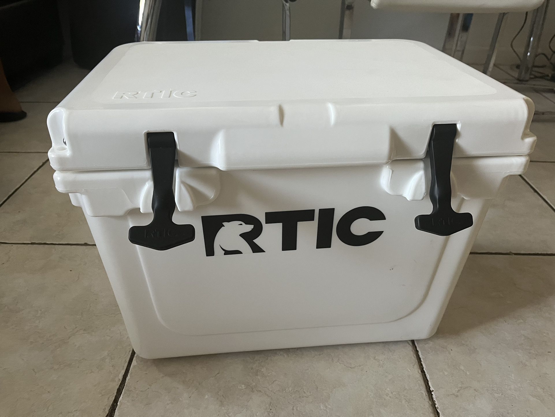 RTIC 20 Cooler