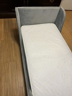Child's bed for up to 7 years