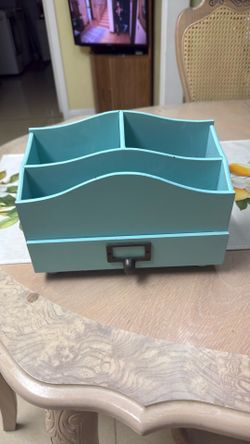 Desktop pencils and other materials holder