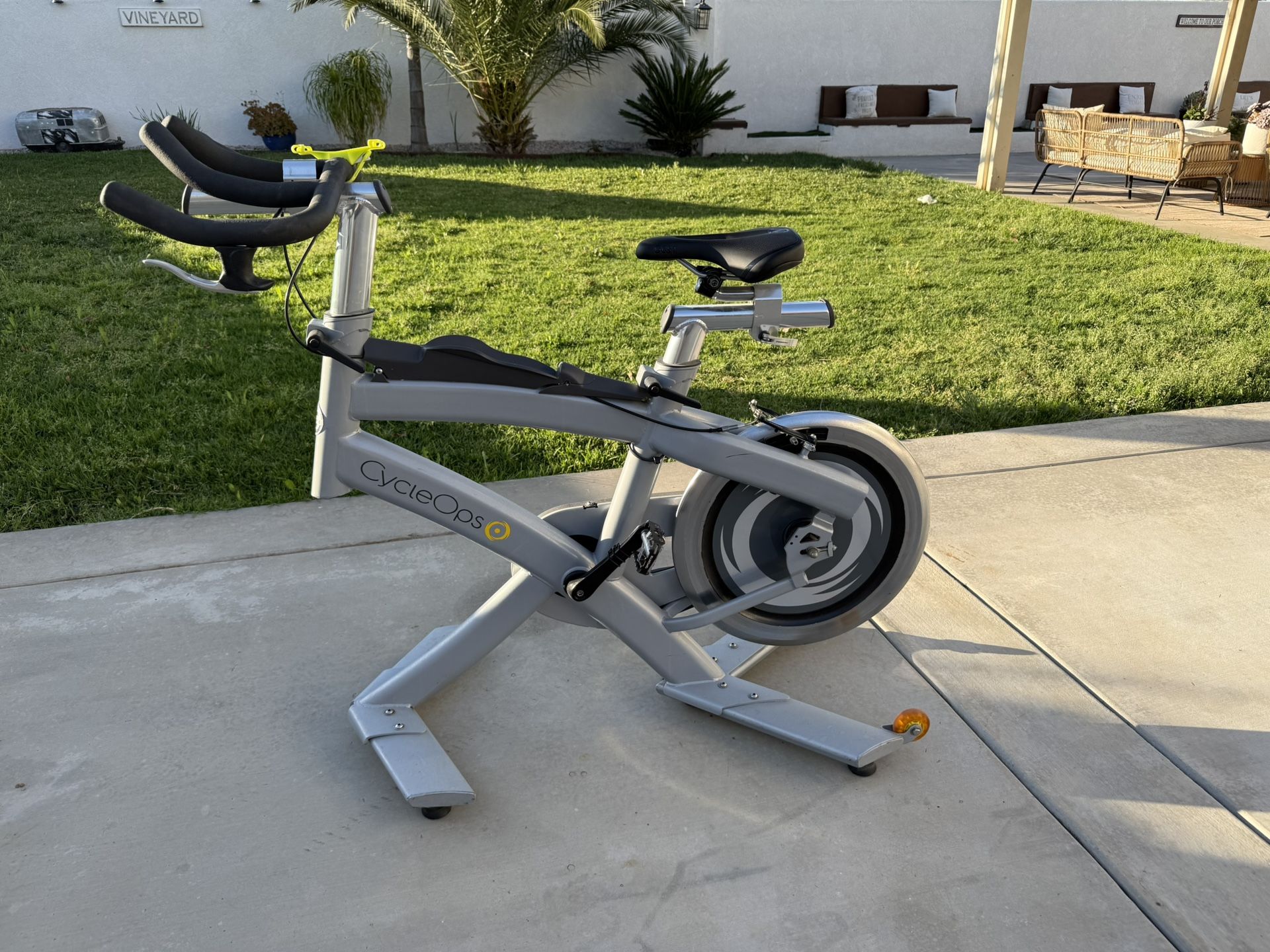 CycleOps Stationary Bike