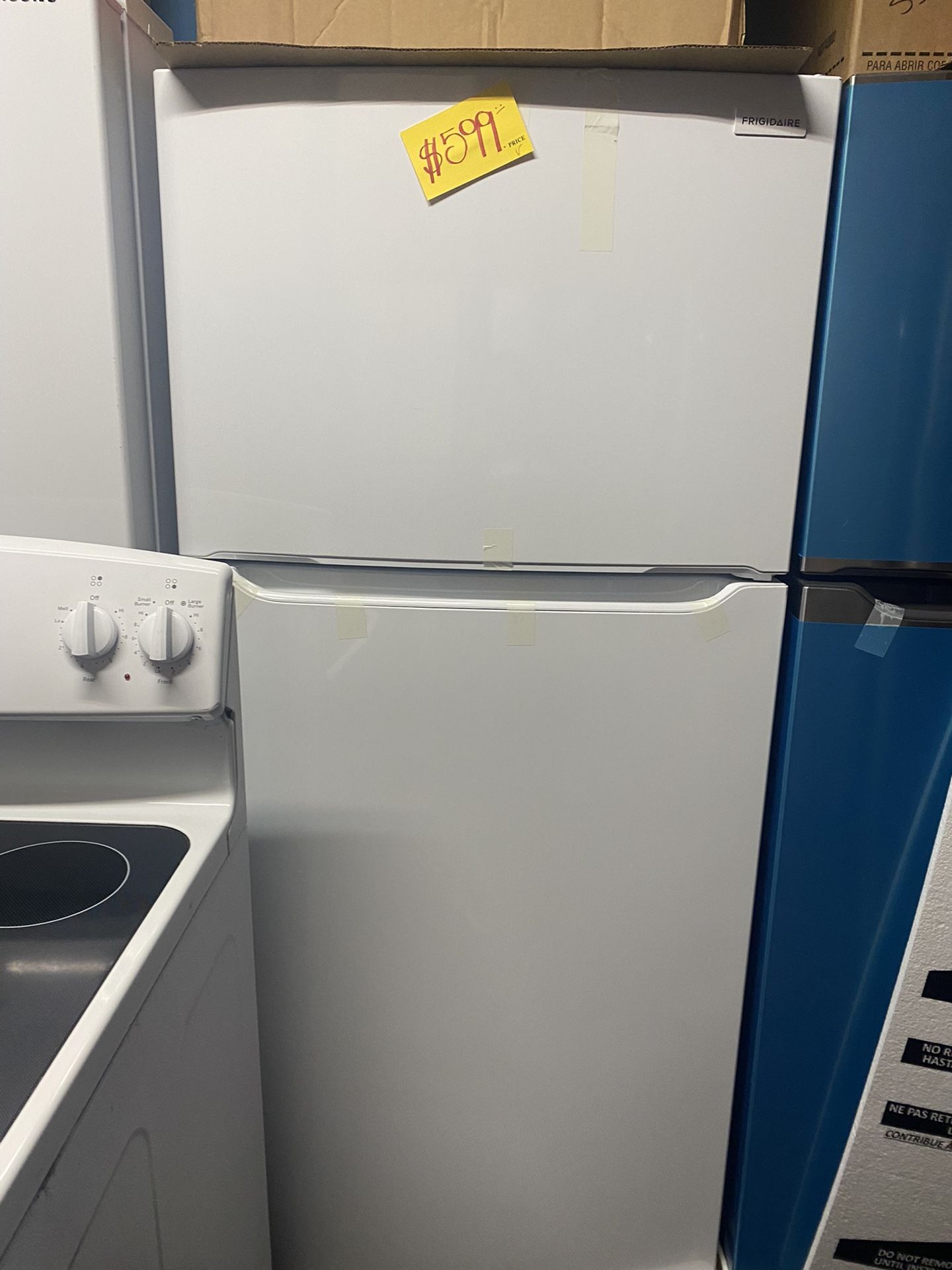 ✅ NEW NEW NEW BEAUTIFUL REFRIGERATOR TOP AND BOTTOM WHITE FRIGIDAIRE