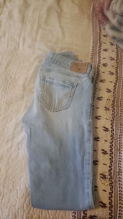 Hollister size 1