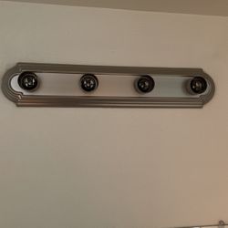 Vanity Lights $10
