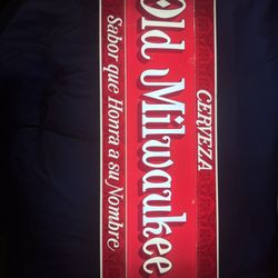 Vintage 1980’s Old Milwaukee Lighted Beer Sign 22" x 8” X 5” Working Condition