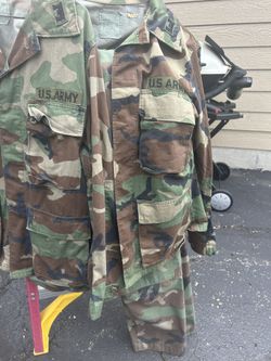 Authentic US Army Uniforms