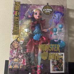 Monster Ball Lagoona Blue, Mint Condition, Hasn’t Been Touched.