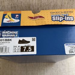 Skechers Size 7.5 Slip In