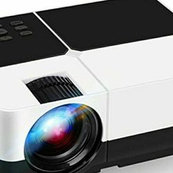 GEARGO Projector
