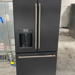 French Door Refrigerator 