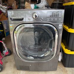 LG stackable 4.5 cu foot, 14-cycle washing machine