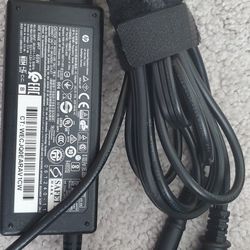 Original HP LAPTOP CHARGER