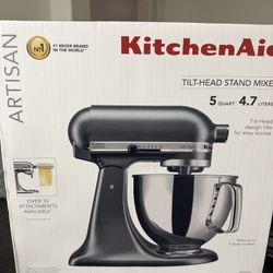 Kitchen Aid Mixer 