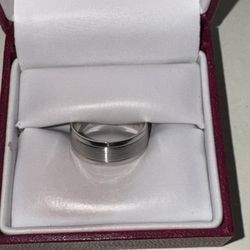 Men’s Wedding Band
