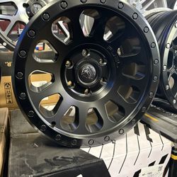 Brand New Set Of Fuel Vector 17x8.5 -6 Offset Wheels (6x139.7)