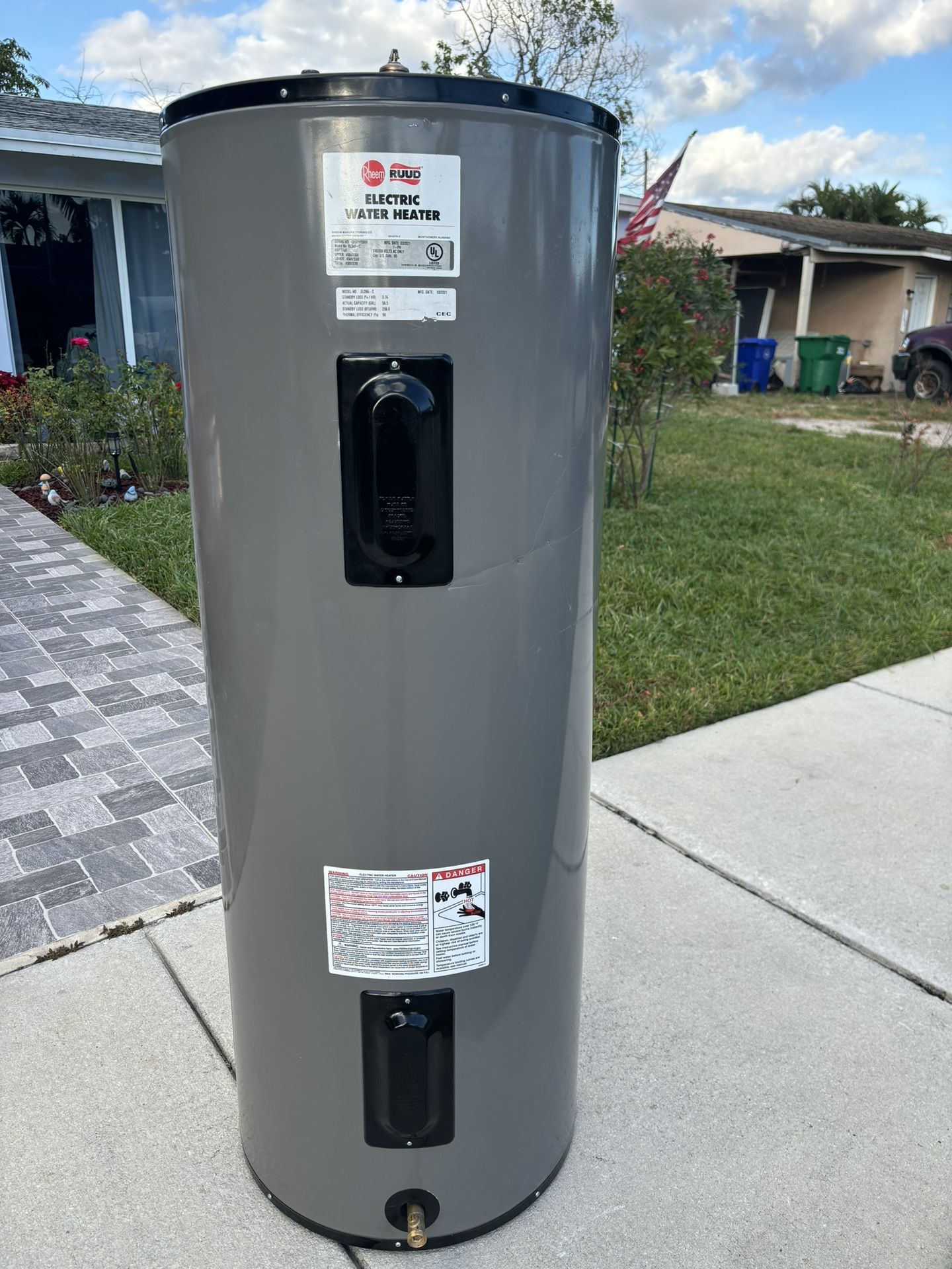 Water Heater 65 Gallon Light New