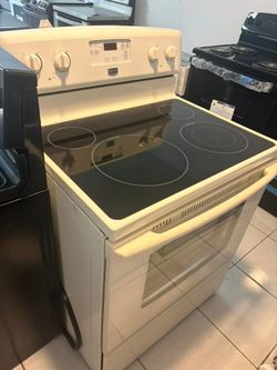 Stove white Maytag free delivery available ✅