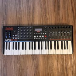 AKAI MPK249 