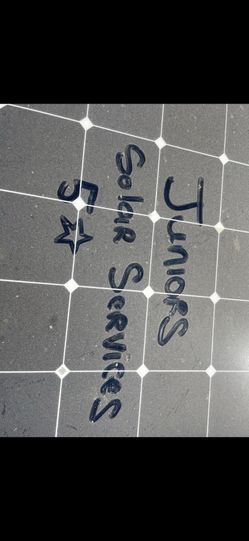 Juniors Solar Cleaning 