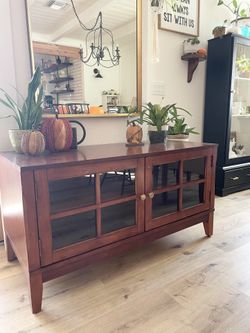 Entertainment/Media/Construction Make offer