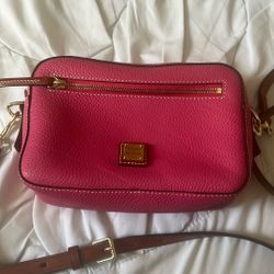 Dooney & Bourke Pebble Grain Camera Zip Crossbody