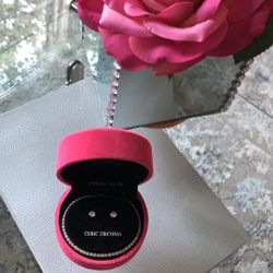 Brand New  Women   Bracelet And  Earrings 