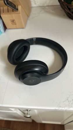 Beats Studio Pro Wireless- Inàlambrico