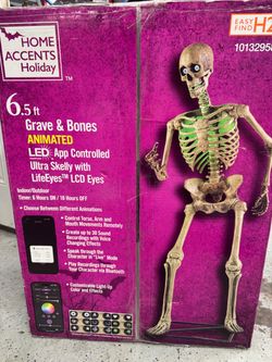 6.5ft Animated LED Ultra Skelly App Controlled. New In Box
