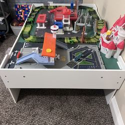 Play Table 