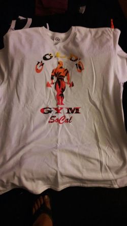 Golds gym shirt large