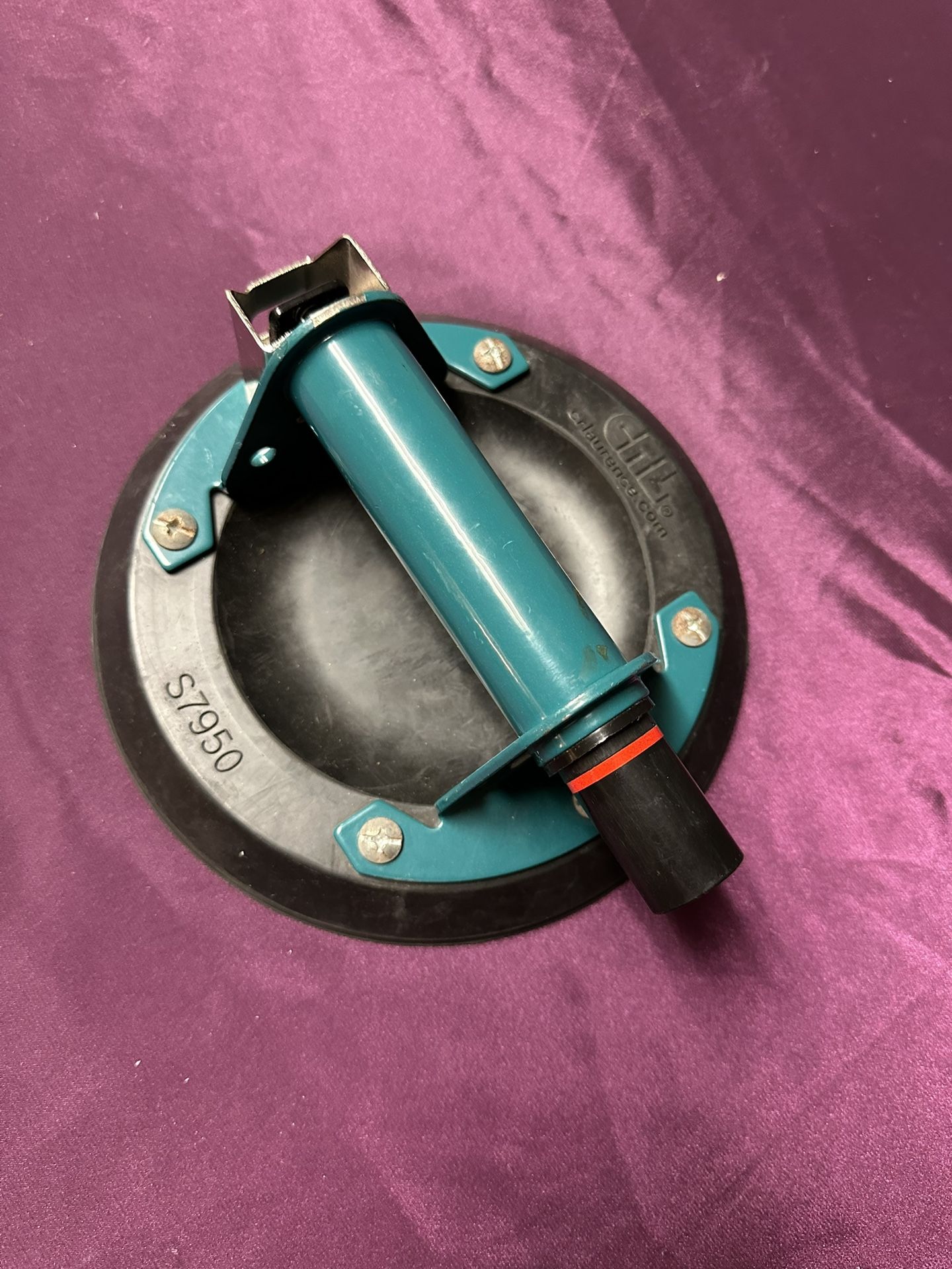 Single CR Laurence Vacuum Cup W4950