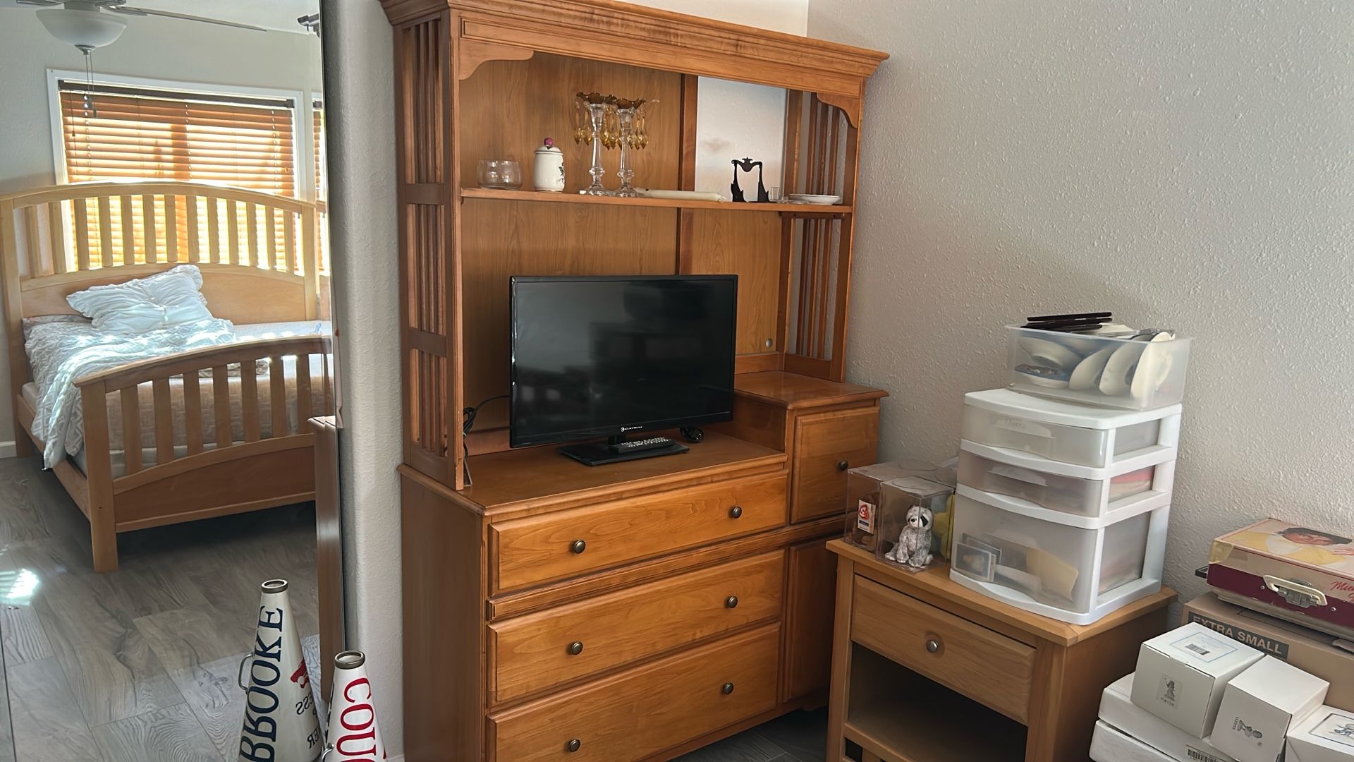 Changing Table Hutch