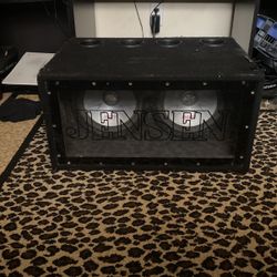 2 10s Speakers With Box And NEW Skar Amp 1,200 Watts 