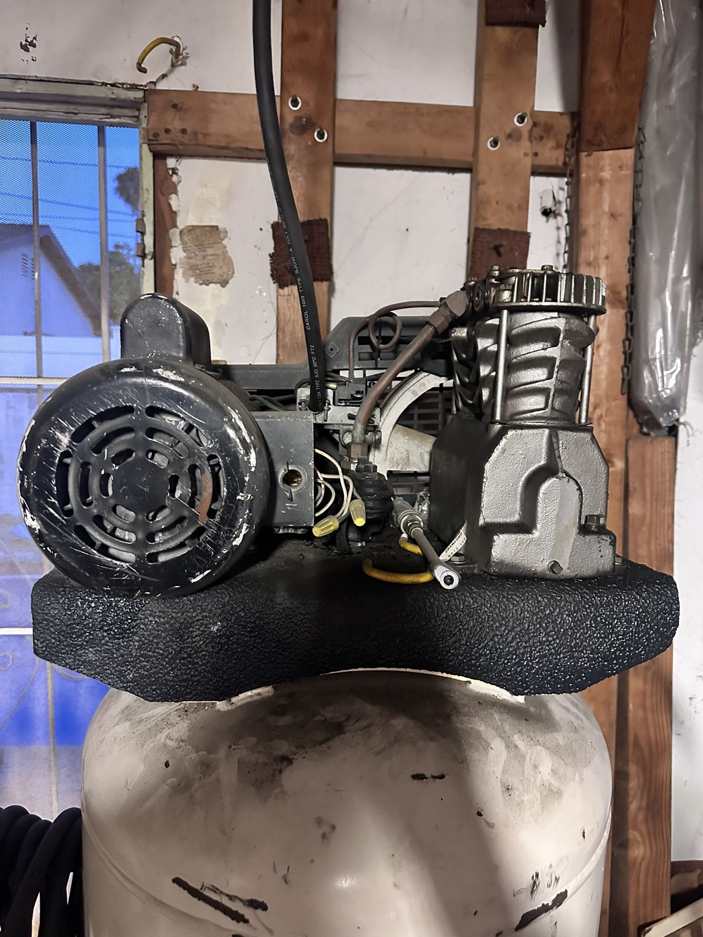 Air Compressor