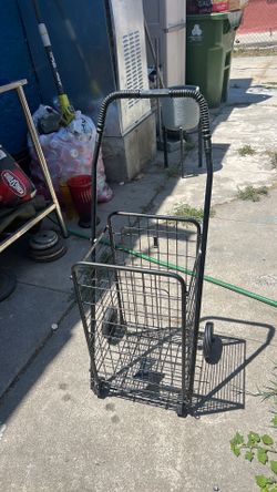 Carrito de metal $18