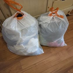 50 Pieces Of Ladies Clothing 
