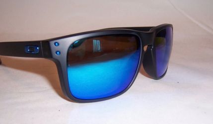 Oakley Sunglasses Holbrook New In Box