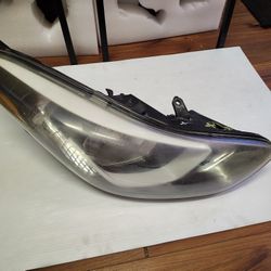 14-16 Hyundai Elantra Headlight Assembly 