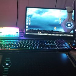 Ryzen 7 Mini PC + Monitor + Drawing Tablet & More – Perfect for Designers!

