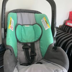 Car seat With Base